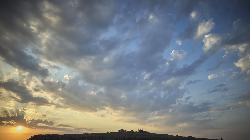 Kiev, 'la Russia ha colpito due navi cargo nel Mar Nero'