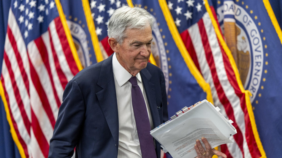 La rivincita di Powell, 'Trump voleva piegarlo alla sua volont&agrave;'