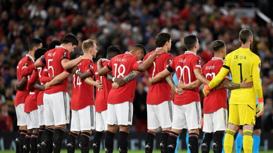 Apr&egrave;s la mort de la reine, report des matches de Premier League et minutes de silence