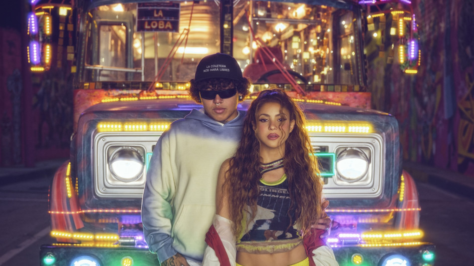 Shakira, fuori il nuovo singolo Algo tu feat. Be&eacute;le, in radio dal 13 marzo