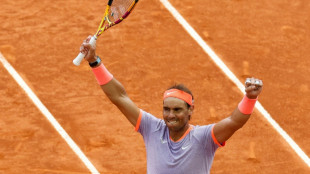 Nadal vence argentino e vai &agrave;s oitavas em Madri