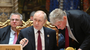 Cremlino, 'continuano contatti con Kiev per scambio prigionieri'