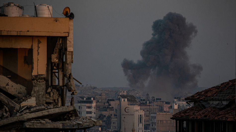 Al Jazeera, 73 uccisi in attacchi Israele a Gaza dall'alba