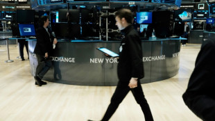 Wall Street dans le rouge &agrave; l'ouverture, les banques chutent