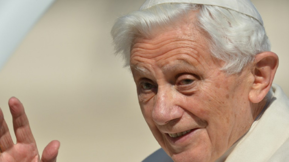 Muri&oacute; Benedicto XVI, el papa que renunci&oacute; arrastrado por los tumultos de la Iglesia
