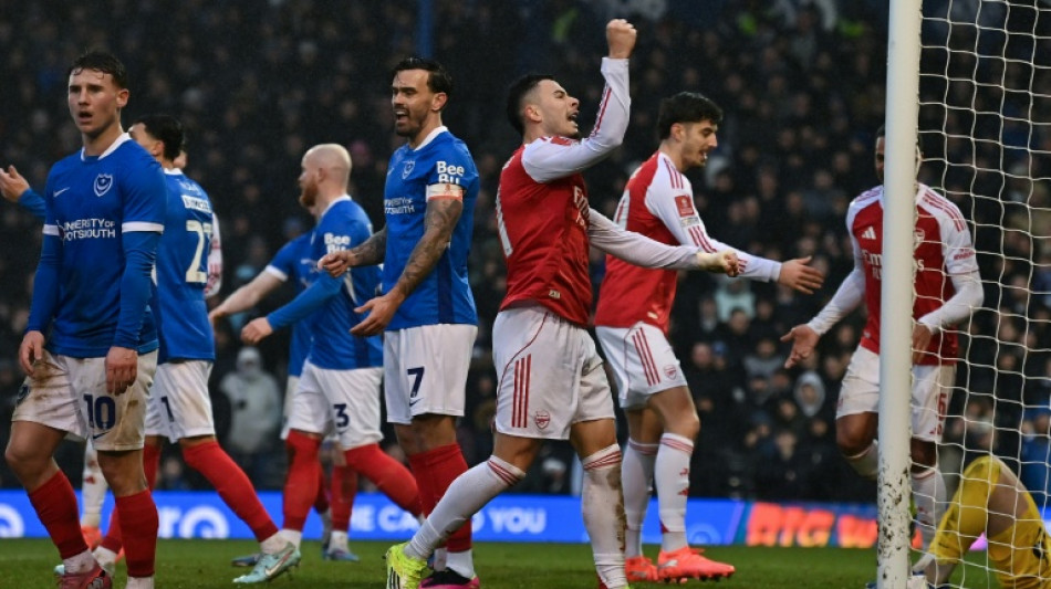 Com hat-trick de Martinelli, Arsenal goleia Portsmouth (4-1) e avan&ccedil;a na Copa da Inglaterra