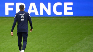 Droits &agrave; l'image: Mbapp&eacute; refuse de participer &agrave; la s&eacute;ance photo de mardi des Bleus