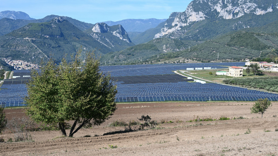 Rapporto Camera, rinnovabili coprono 20% dei consumi energia, al 2030 serve il doppio