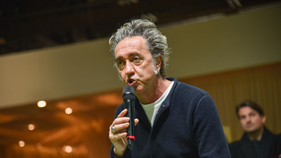 Sorrentino, con l'età mi sono annoiato di essere malinconico