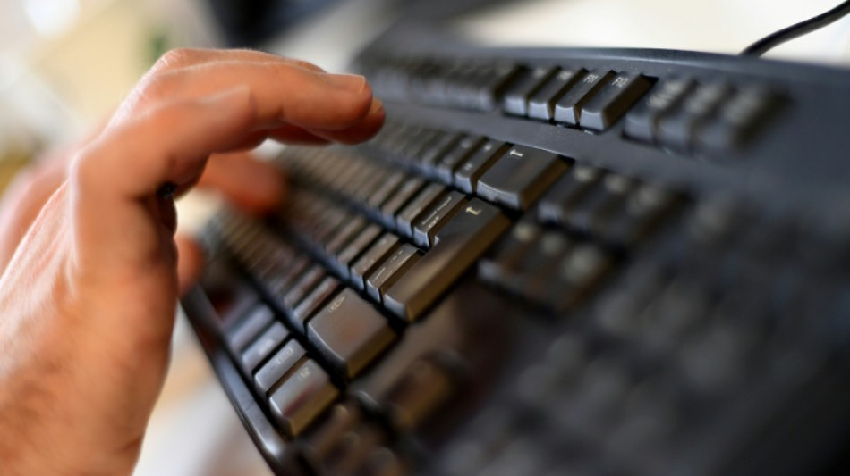 Immer mehr Beschwerden: Verbraucherschützer fordern besseren Schutz bei Online-Krediten
