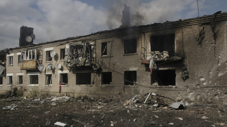 Kiev, 'Volchansk &egrave; in fiamme, combattiamo casa per casa'