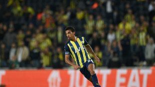 S&atilde;o Paulo anuncia contrata&ccedil;&atilde;o do volante Luiz Gustavo para temporada 2024