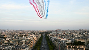 Parade et concert g&eacute;ant: les JO de Paris s'offrent une "after" sur les Champs-Elys&eacute;es 
