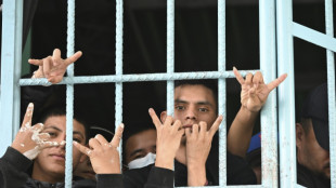 Las autoridades desmantelan una vivienda que construían pandilleros sin autorización en una cárcel de Guatemala