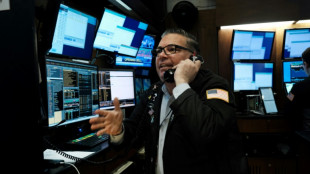 Wall Street, optimiste apr&egrave;s la d&eacute;c&eacute;l&eacute;ration de l'inflation, termine en hausse