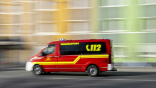Zusammensto&szlig; von Stra&szlig;enbahn und Linienbus in Dresden: Zahlreiche Verletzte