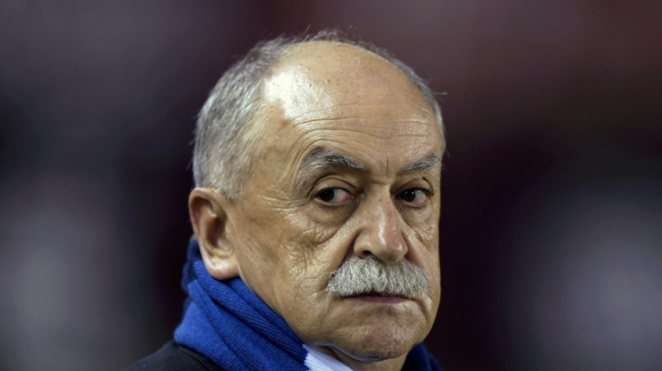 Técnico Azkargorta, que levou a Bolívia à Copa de 1994, morre aos 72 anos