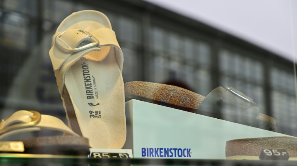 Schwacher B&ouml;rsenstart: Birkenstock-Aktie gut zehn Prozent unter dem Ausgabepreis