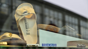 Schwacher B&ouml;rsenstart: Birkenstock-Aktie gut zehn Prozent unter dem Ausgabepreis