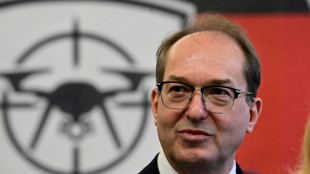 Dobrindt will Angriffe auf Beamte schneller und h&auml;rter bestrafen