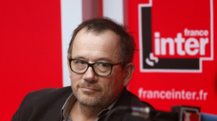 De LFI à l'extrême droite, concert de critiques contre deux journalistes accusés de "complot" avec le PS