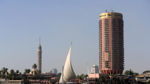 A fuoco nave su Nilo, 60 italiani in buone condizioni