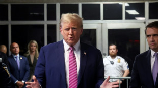 Donald Trump accus&eacute; de "complot" pour "truquer" l'&eacute;lection de 2016 &agrave; son proc&egrave;s