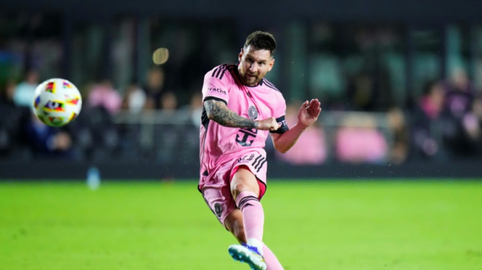 Messi se desculpa com torcedores chineses por n&atilde;o jogar em Hong Kong