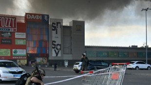Frappe russe sur un hypermarch&eacute; en Ukraine: le bilan s'alourdit &agrave; 11 morts