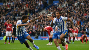 Brighton vence Manchester United (2-1) com gol de Jo&atilde;o Pedro nos acr&eacute;scimos