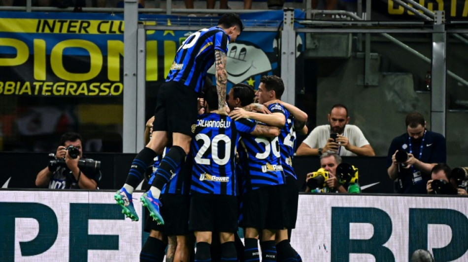Inter de Mil&atilde;o goleia Atalanta (4-0) e assume lideran&ccedil;a da Serie A