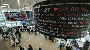 La Bourse de Paris évolue proche de son record
