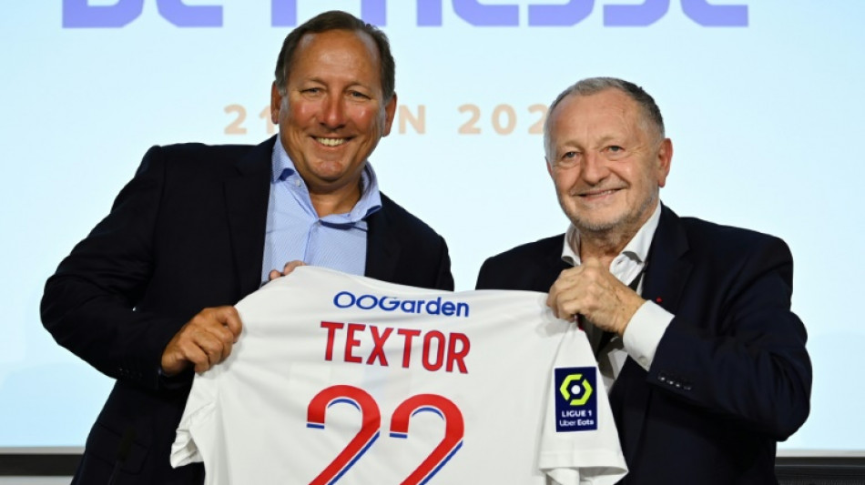 L1: l'officialisation du rachat de l'OL par l'Am&eacute;ricain Textor diff&eacute;r&eacute;e au 21 octobre