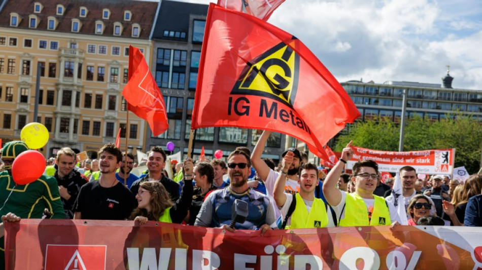Gewerkschaft bereitet gr&ouml;&szlig;ere Streiks in Metall- und Elektrobranche vor