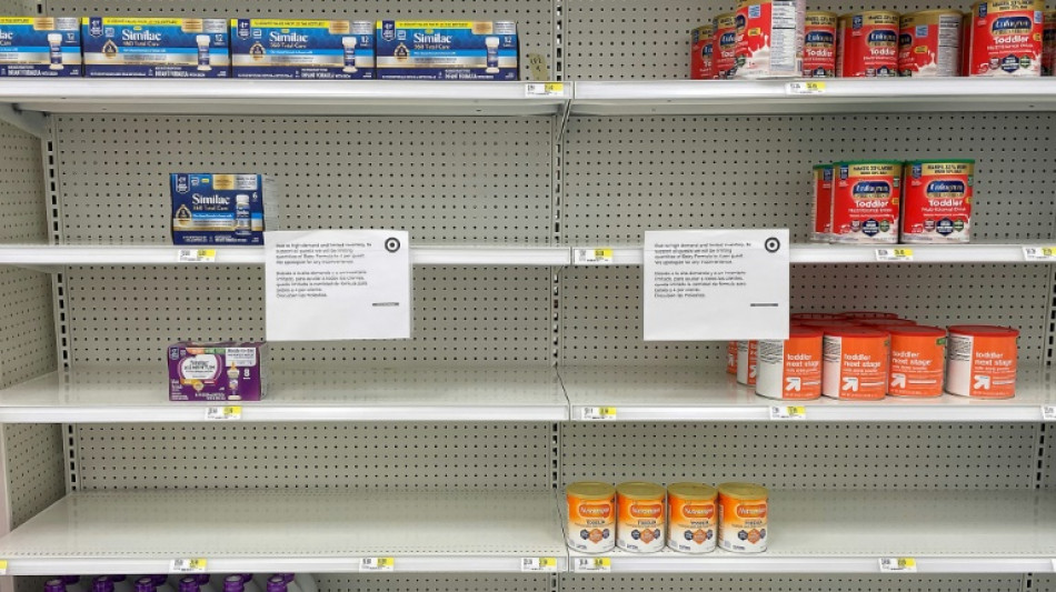 EEUU har&aacute; un puente a&eacute;reo para importar leche para beb&eacute;s  