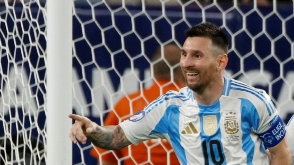 "S&atilde;o as &uacute;ltimas batalhas e estou aproveitando ao m&aacute;ximo", diz Messi ap&oacute;s classifica&ccedil;&atilde;o para final