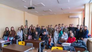 I militari dell'Esercito incontrano gli studenti di italiano di una scuola a Sofia