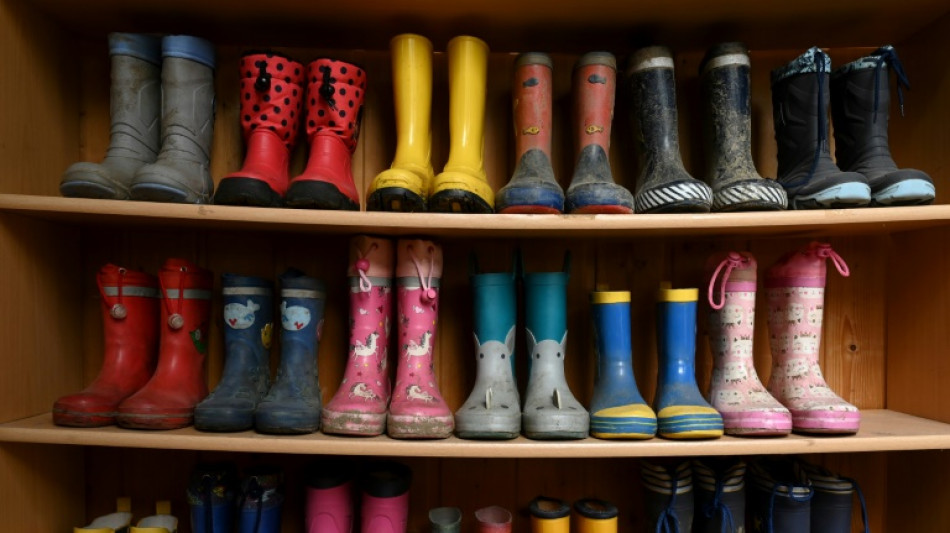 F&uuml;nfj&auml;hriger Ausrei&szlig;er setzt sich mit Zug von Bayern nach Baden-W&uuml;rttemberg ab