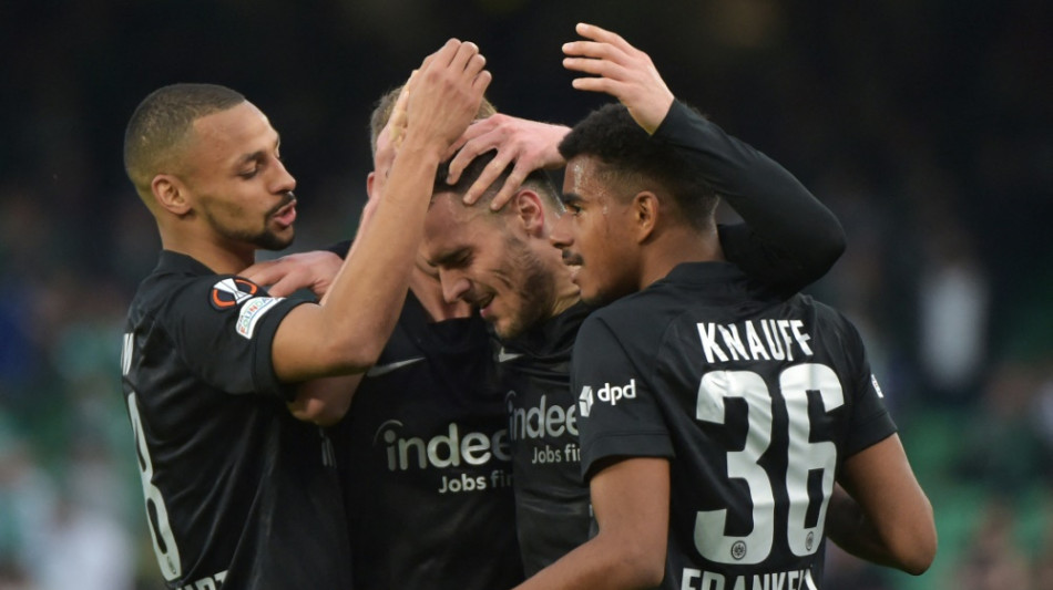 Nach R&uuml;ckstand: Frankfurt schl&auml;gt auch Bochum  