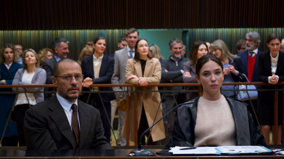 De Angelis e Accorsi, vittima e stalker per Mordini