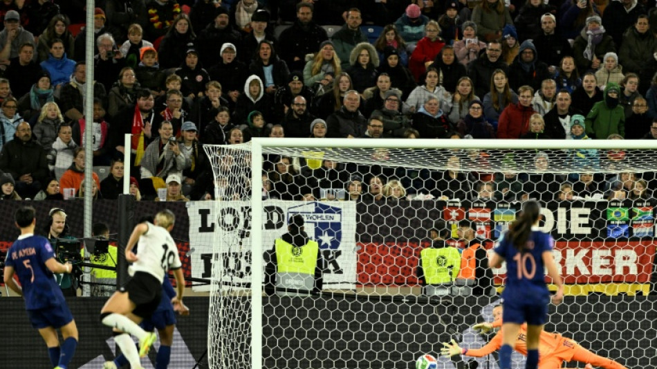 Ligue des nations: Peyraud-Magnin donne de l'espoir aux Bleues