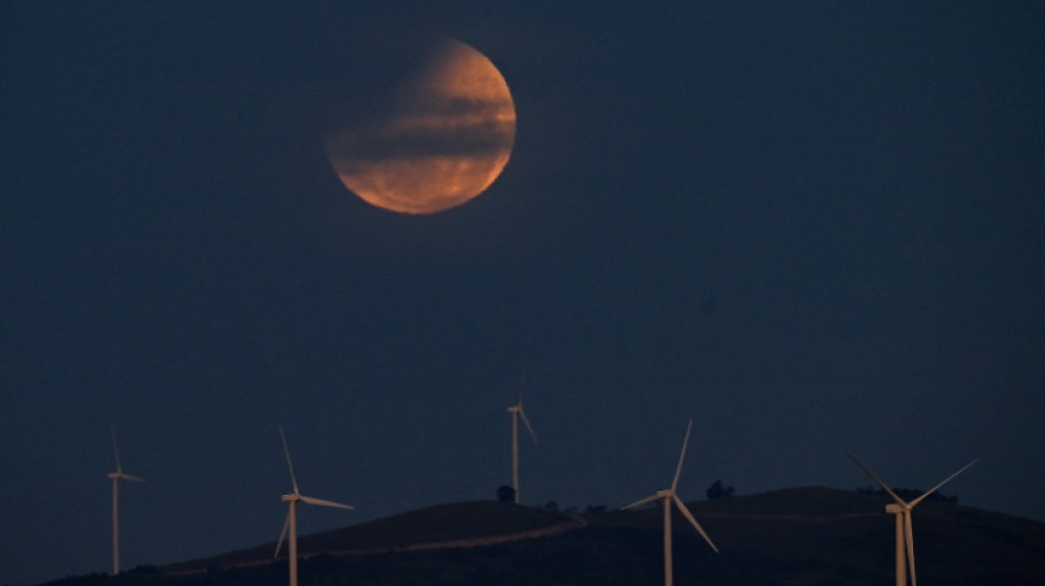 Eclipse totale et nouvelle Lune de sang dimanche