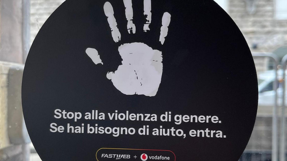 Fastweb + Vodafone, nei negozi attivo il supporto per le donne vittime di violenza