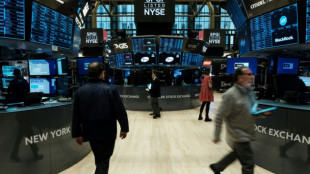 Wall Street oscille autour de l'&eacute;quilibre &agrave; l'ouverture