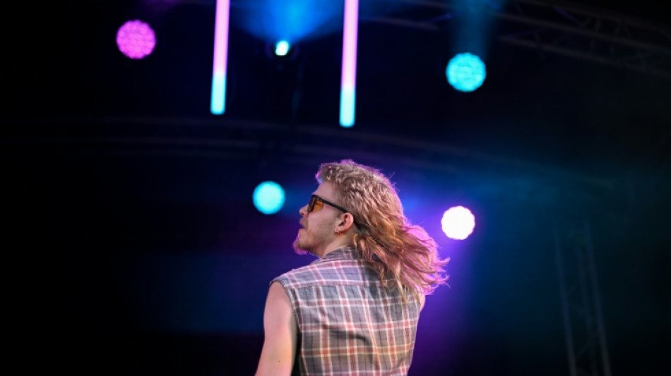 Concurso na B&eacute;lgica elege o melhor penteado mullet da Europa