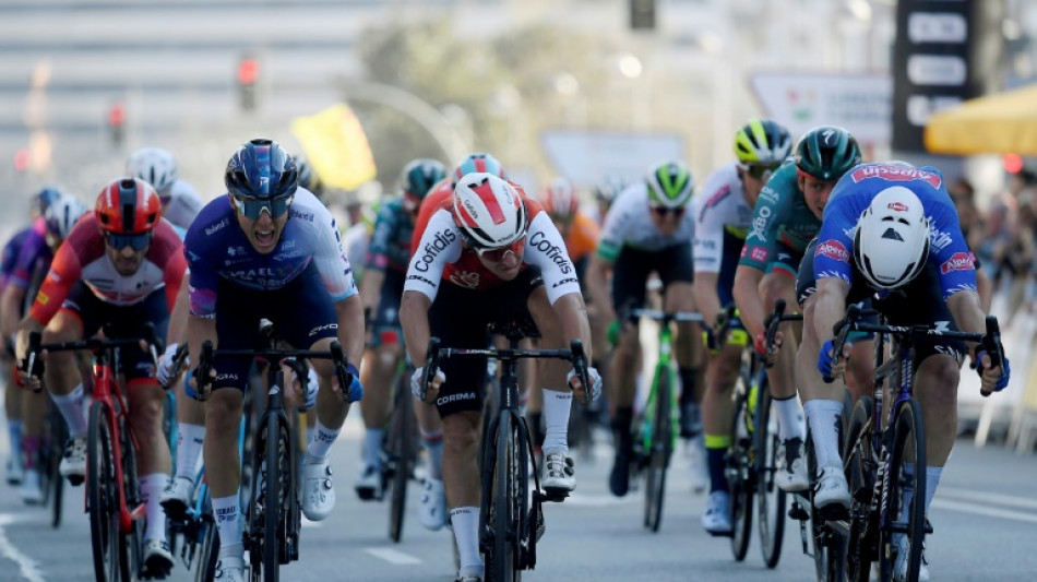 Aussie Groves wins Catalunya bunch sprint
