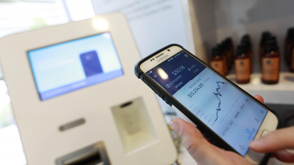 Giorgetti, criptovalute minaccia subdola, possono minare Stato