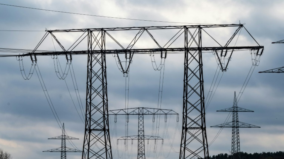 Verivox: Deutsche Haushalte zahlen &uuml;ber f&uuml;nf Milliarden Euro zu viel f&uuml;r Strom