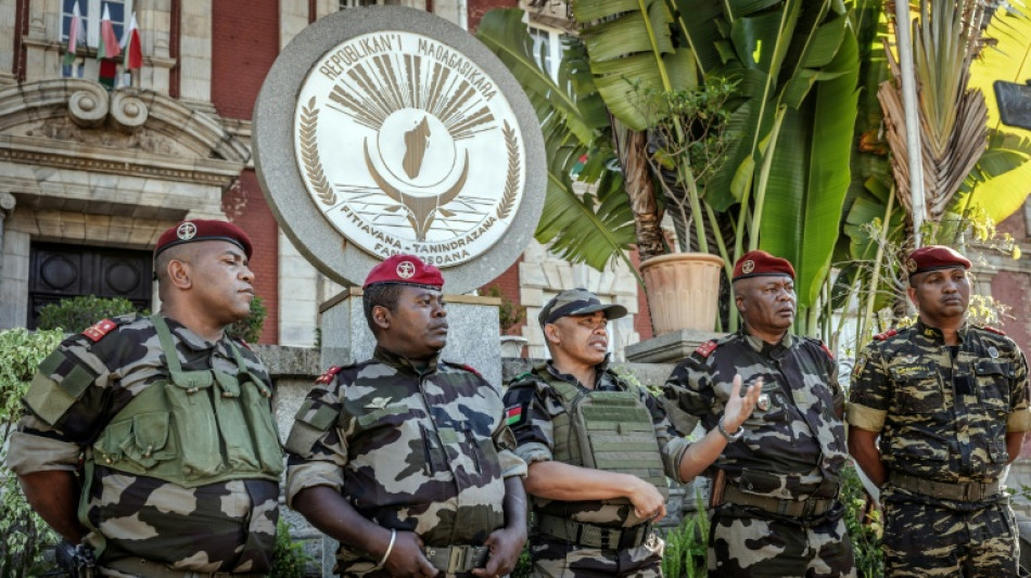 Madagascar: les militaires prennent le pouvoir après un vote de destitution du président