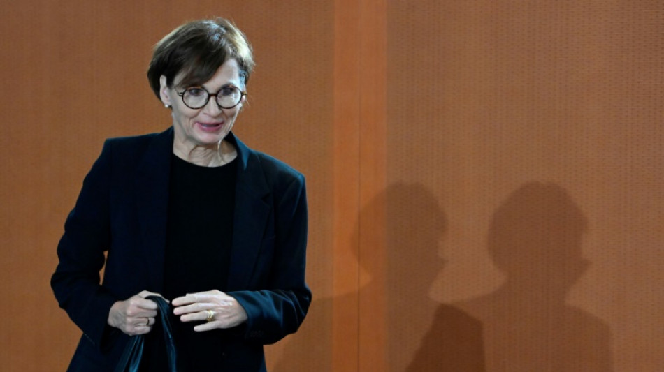 F&ouml;rdergeld-Aff&auml;re: Unionsfraktion stellt Kleine Anfrage mit 100 Fragen